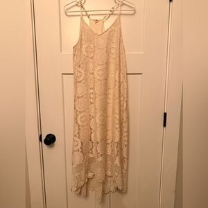 Women’s Cream Lace Midi high low V-Neck